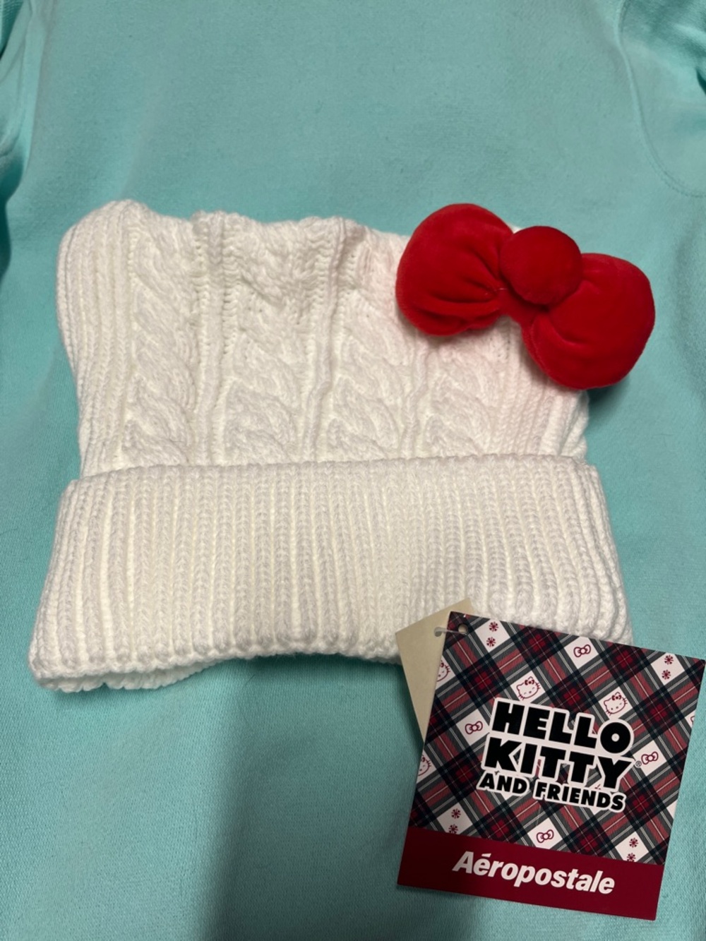 Aeropostale White Cable Knit Hello Kitty Beanie with Red Bow